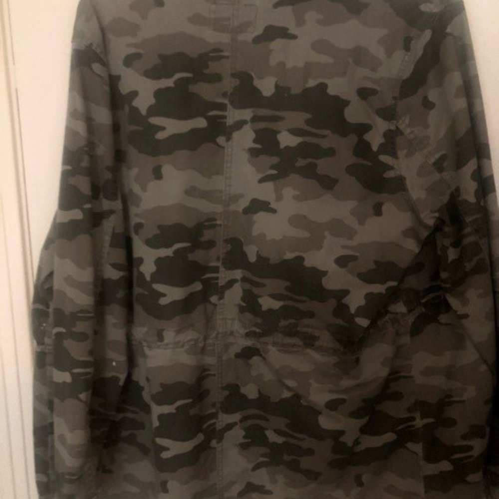camo jacket XL